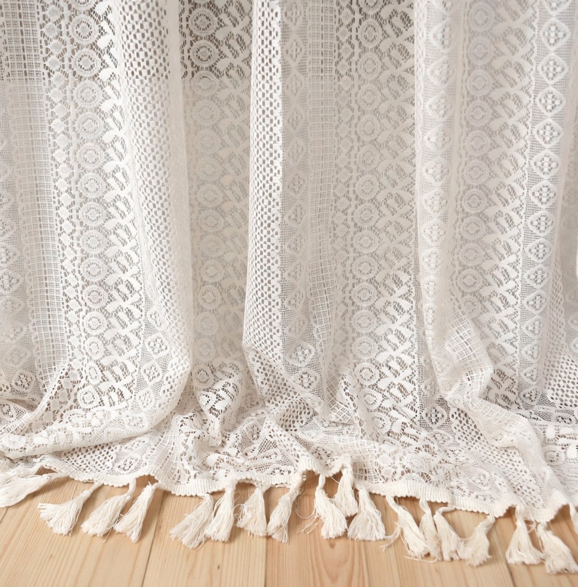 Kantgordijnen Boho met Franjes – Set van 2 - 145x250 cm – warm wit - woonstijl - Bohemian interieur - Met plooiband - tunnel -Boho gordijnen