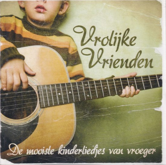 Een jongen in gestreepte trui speelt op een akoestische gitaar. Titel 'Vrolijke Vrienden'.