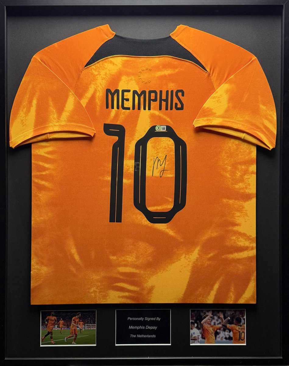 Memphis Depay gesigneerd Nederland 22/23 ingelijst thuis shirt