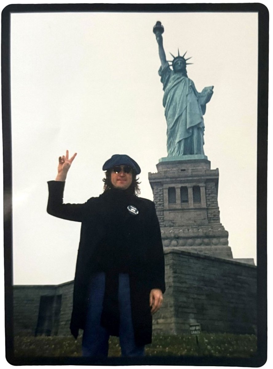 John Lennon - Liberty Sticker - Multicolours