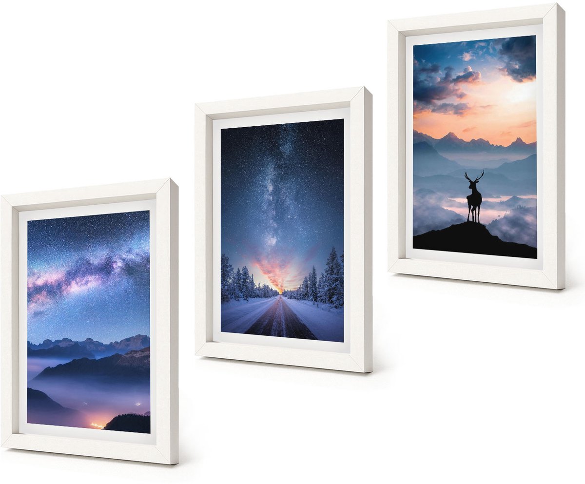 Coloray 3-Delige Schilderij Set - Nachtelijke hemel, berglandschappen in de mist en herten - 20x30 - Wanddecoratie - Woonkamer Decoratie - Muurdecoratie