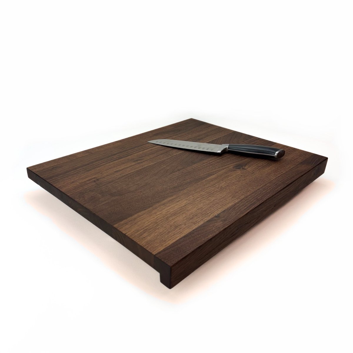 Blocks & Boards Luxe snijplank - Notenhout - met antisliprand - Handgemaakt in Nederland - Size Large Afm. 60 x 40 cm