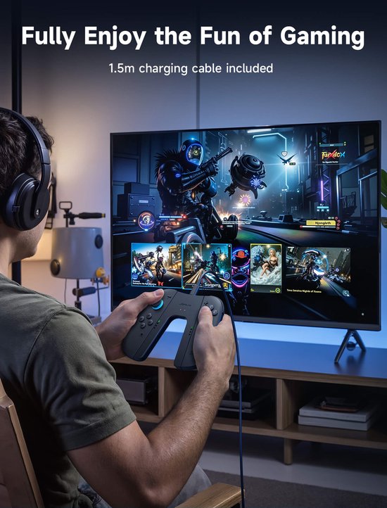 Een persoon speelt met een zwarte JSAUX Joy-Con controller op een tv-scherm. Opgeladen. 1.5m oplaadkabel inbegrepen.