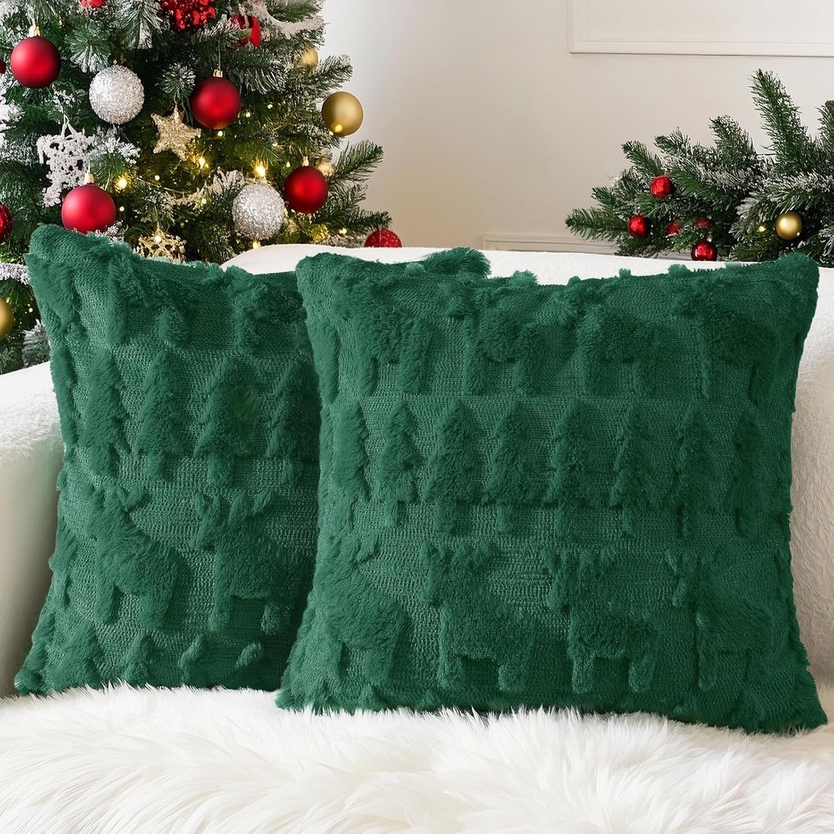 Lonya 2 Pieces Cushion Covers Christmas 45x45cm Super Soft Plush Fluffy Velvet Christmas Decoration Cushion Cozy Decor - ShopVlot