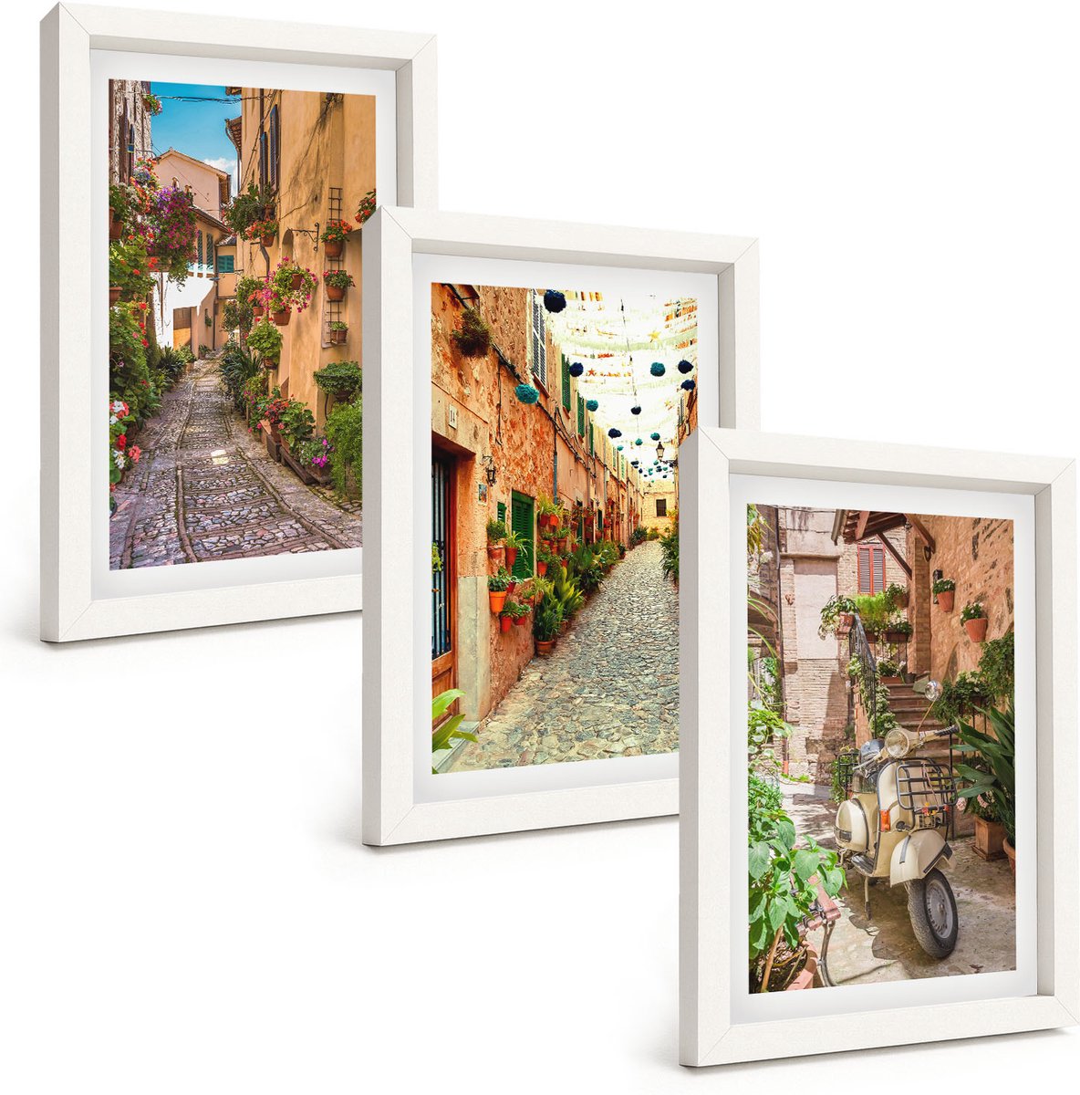 Tulup 3-Delige Schilderij Set - Sfeervolle straatjes met bloemen in een Italiaanse ambiance. - 20x30 - Wanddecoratie - Muurdecoratie - Woonkamer - Woonkamer Decoratie