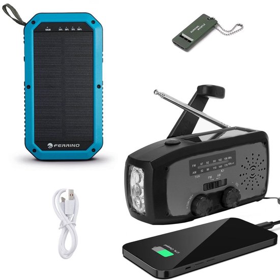 Set met blauwe Ferrino solar powerbank, zwarte opwindbare noodradio met zaklamp en fluitsignaal, en een zwarte smartphone.