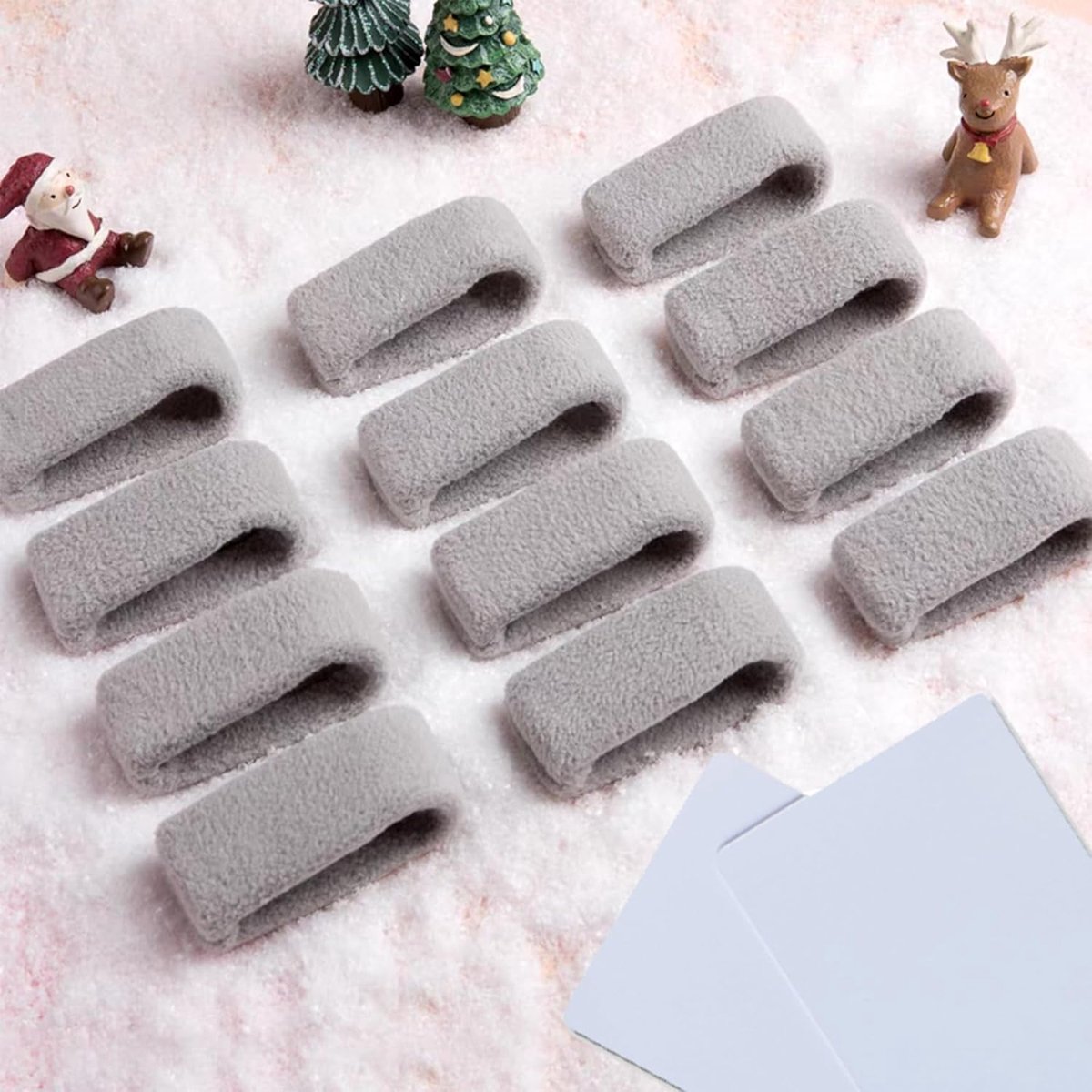 SnelShoppen - 12 Stuks Dekbed Clips Fluffy Dekbedhouders met Installatiekaarten Antislip Veerklemmen om Dekbed op zijn Plaats te Houden (Grijs)