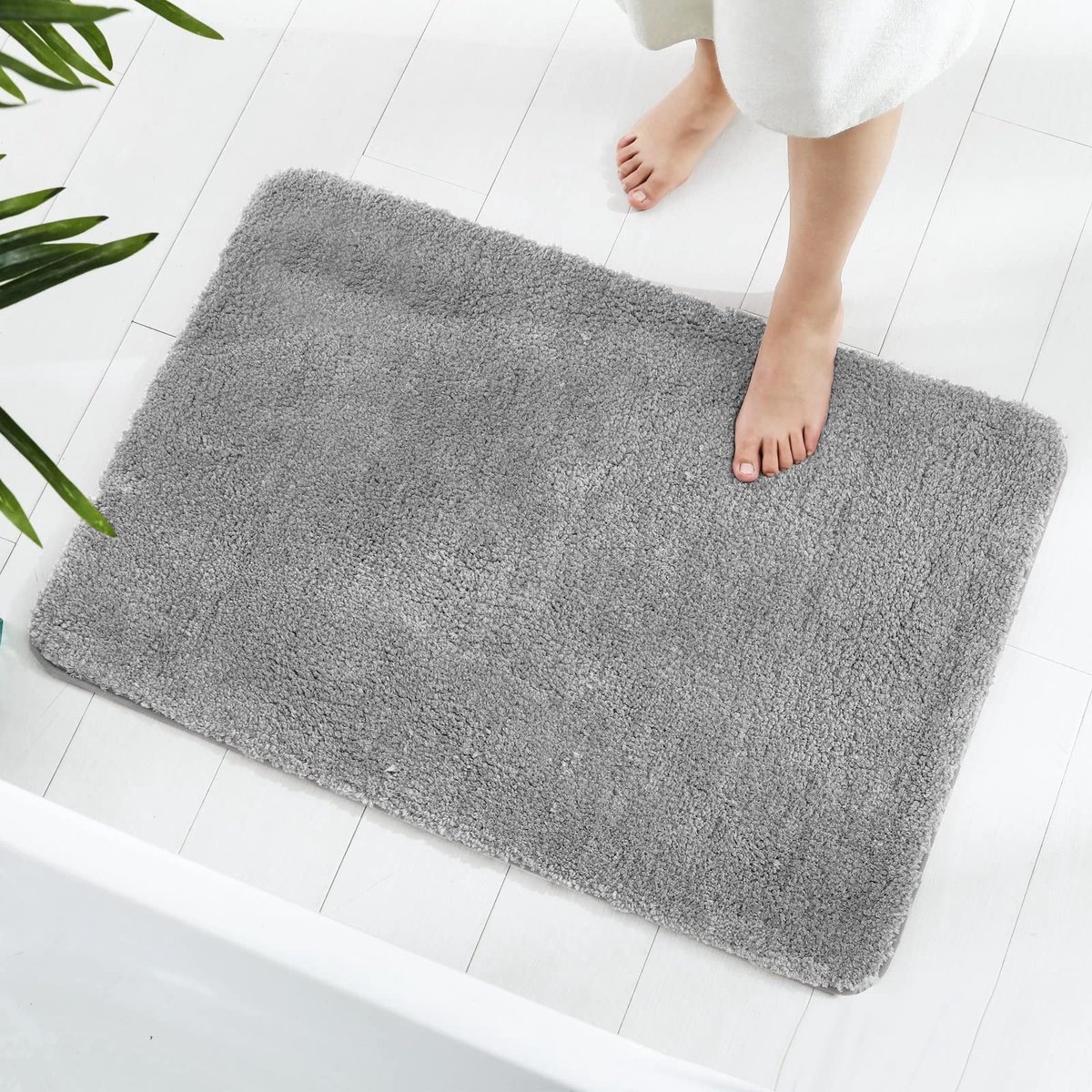 Omgoods - Fluffy Microfiber Badmat 70x120cm met Antislip