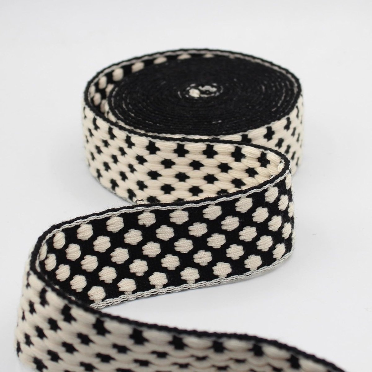 5 meter geweven band stippenpatroon geborduurd polyester en katoen verschillende kleuren 38 mm 372 zwart