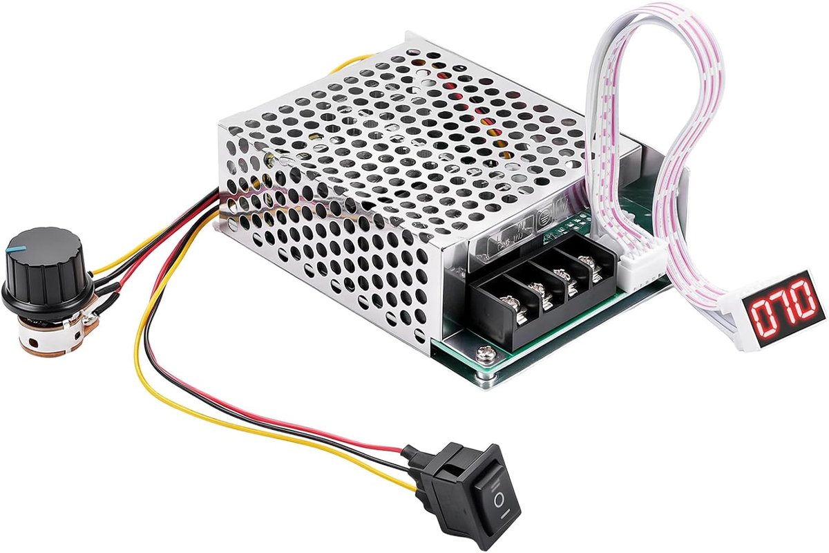DC-motor Snelheidsregelaar, DC-motor Snelheidsregulator 10-55V 40A DC-motor Gouverneur met Schakelfunctie en LED-display