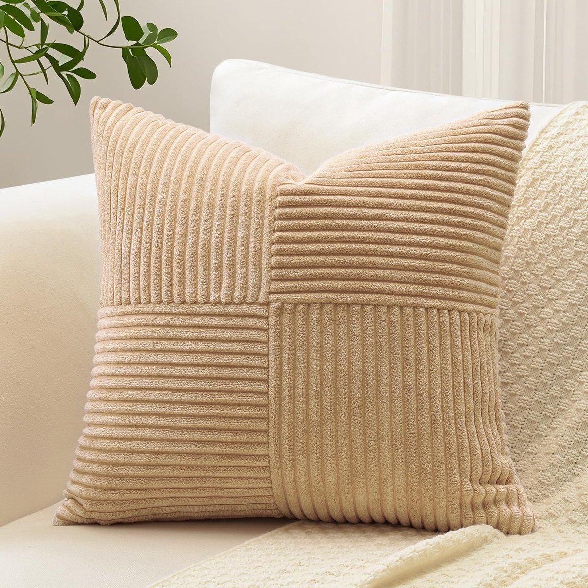 Omgoods - Corduroy Kussenhoes 60 x 60 cm - Gestreepte Decoratieve Hoes Lichtbruin