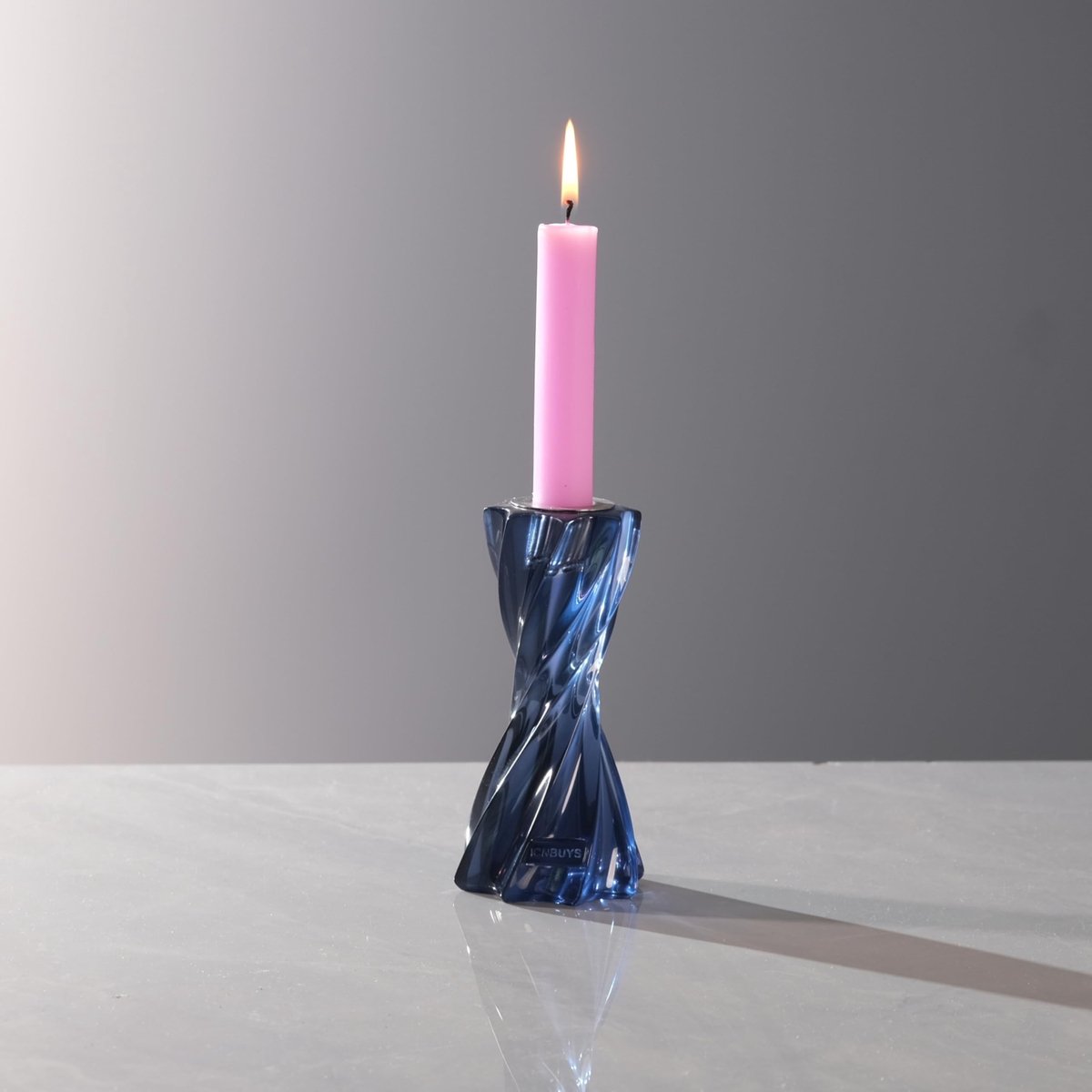 Omgoods - Elegante Kaarsenhouder met Dansende Vrouw in Meerkleurig Design