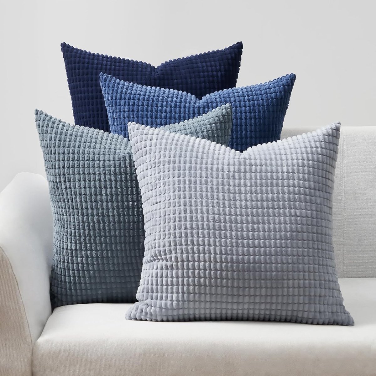 Kussens voor de bank, Scandinavische woonkamer, 2 vierkante kussens, dubbelzijdig, Cheryl flat patroon, trendy en comfortabel