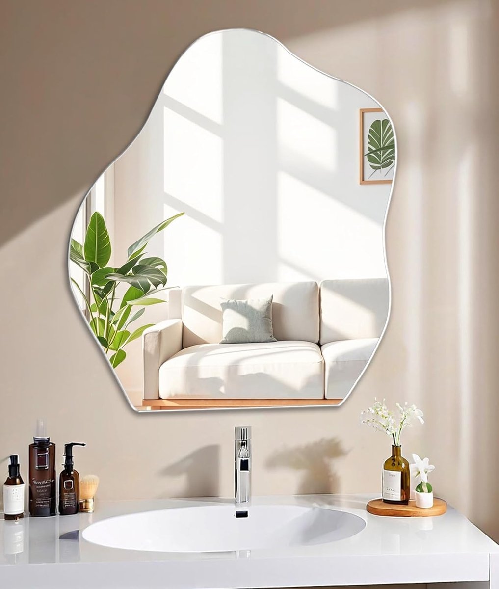 Zelfklevende Irregulaire HD Glazen Wandspiegel voor Make-up, Badkamer, Decoratie en Slaapkamer
