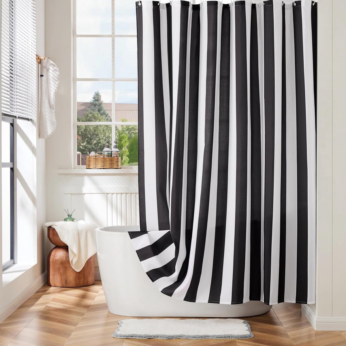 SnelShoppen - Verticaal Gestreept Douchegordijn - Retro Vintage Strepen - Waterdicht Polyester Badgordijn 183 x 183 cm - Zwart en Wit - Modern voor Ba