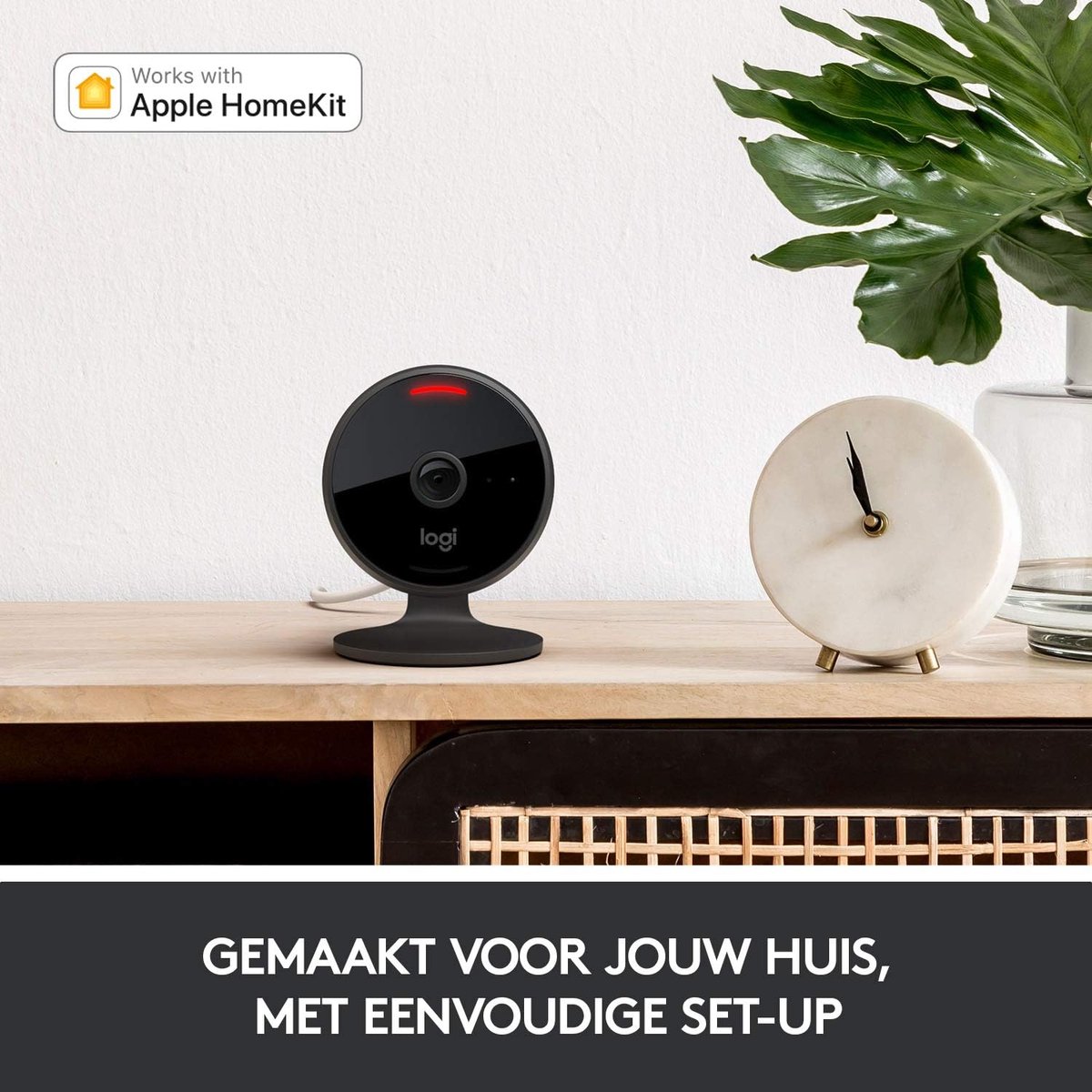 SnelShoppen - Beveiligingscamera Draadloos Met 180° Groothoeklens, 1080p HD, Nachtzicht, 2-Weg Audio, Privacy Kantelen, Compatibel Met HomeKit - Zwart
