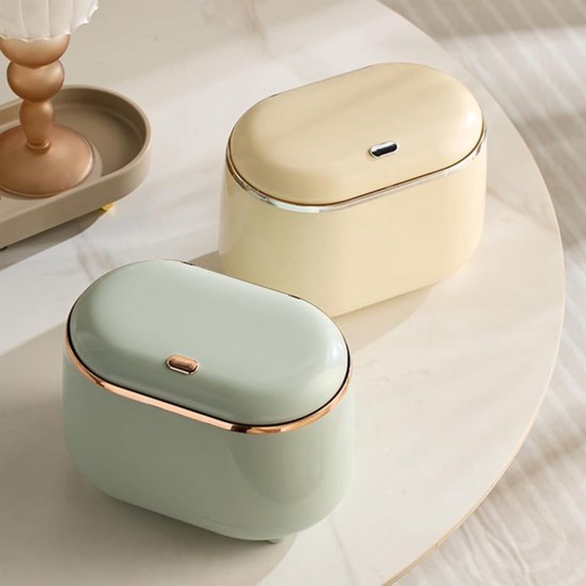 Bureau-prullenbak met deksel, 2L mini-prullenbak, kleine prullenbak (wit)