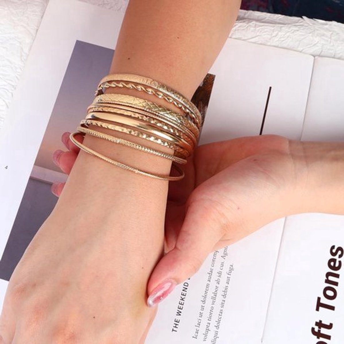 Trendy Minimalistische Gelaagde Armbanden voor Dames - Boho, Gestreept, Elegant