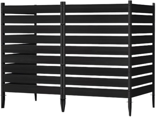 Twee zwarte panelen met horizontale lamellen, met elkaar verbonden, op poten.