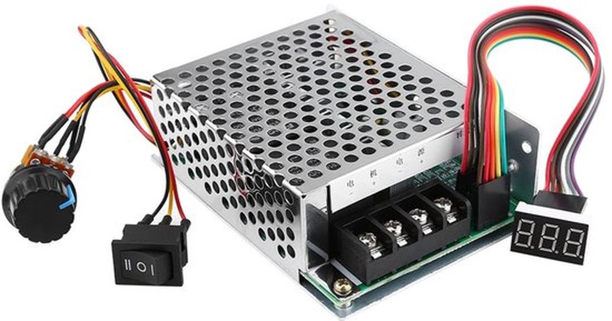 Dc10V-55V/60A PWM-motortoerentalregelaar, geborstelde DC-motortoerentalregelaar Cw CCW omkeerbare schakelaar met numeriek display en vooruit-rem-achteruit-schakelaar
