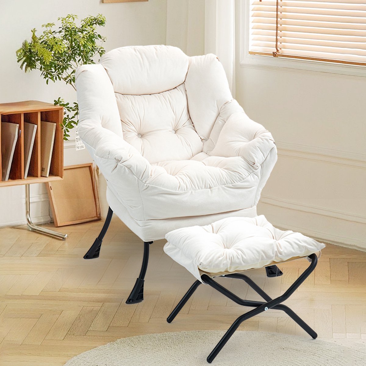MIVRAY Fauteuil Met Hocker 95 Cm - Comfortabele Lazy Chair Met Armleuningen En Zachte Bekleding - Voor Woonkamer En Balkon - Off White Metaal