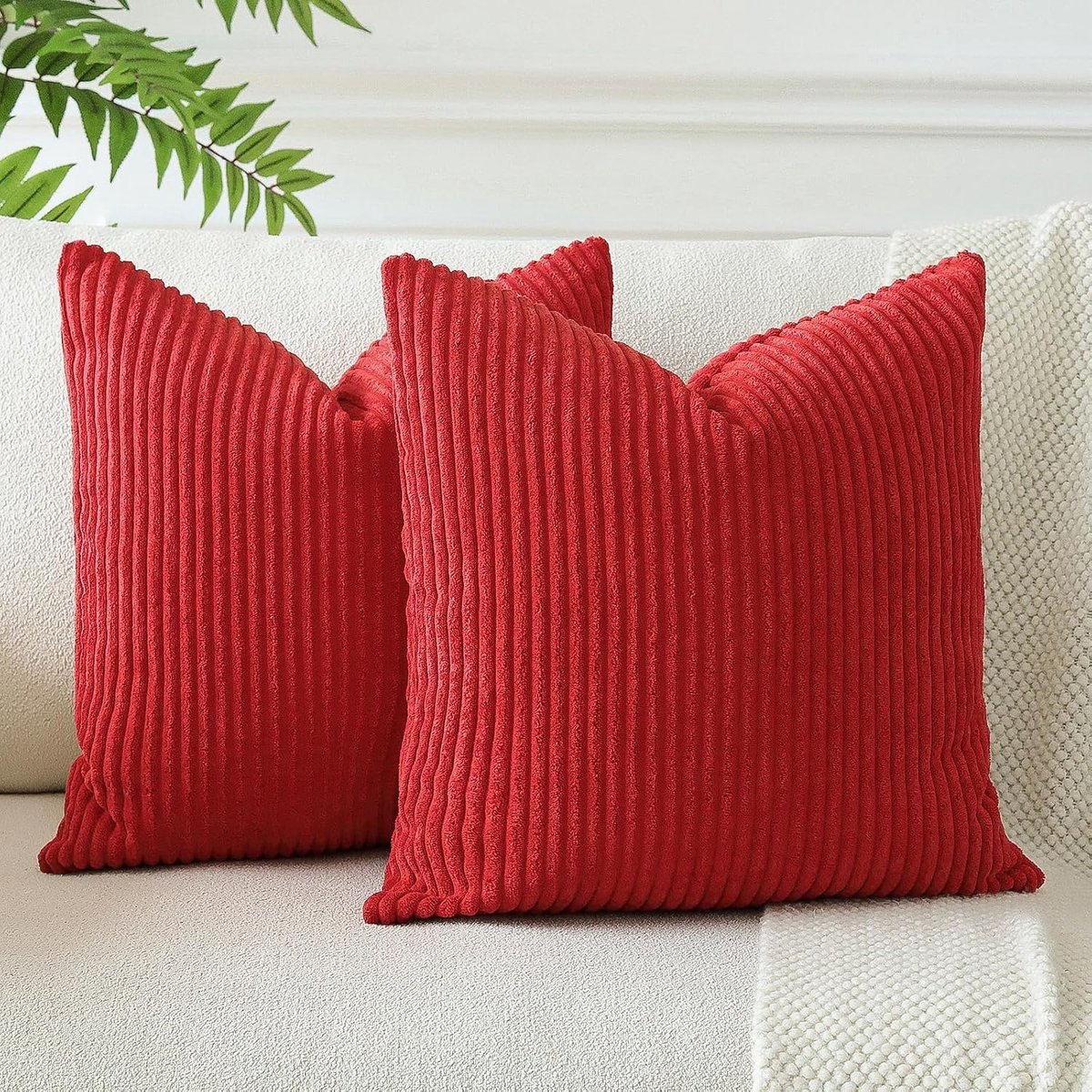 Corduroy decoratieve gooien kussenhoezen 50x50 cm zachte gestreepte Boho kussensloop 20x20 inch kussenhoes vierkante kussensloop voor bank, sofa, woonkamer, bed, home decor set van 2 (rood)