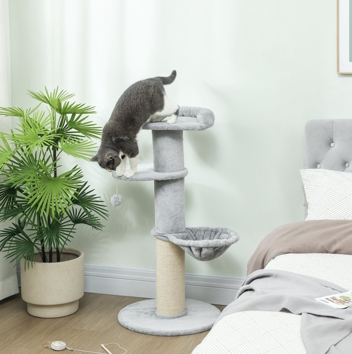 Kattenkrabpaal met Hangmat en Hangende Bal – 48 x 48 x 103,5 cm – Polyester en Sisal – Lichtgrijs – Voor Katten