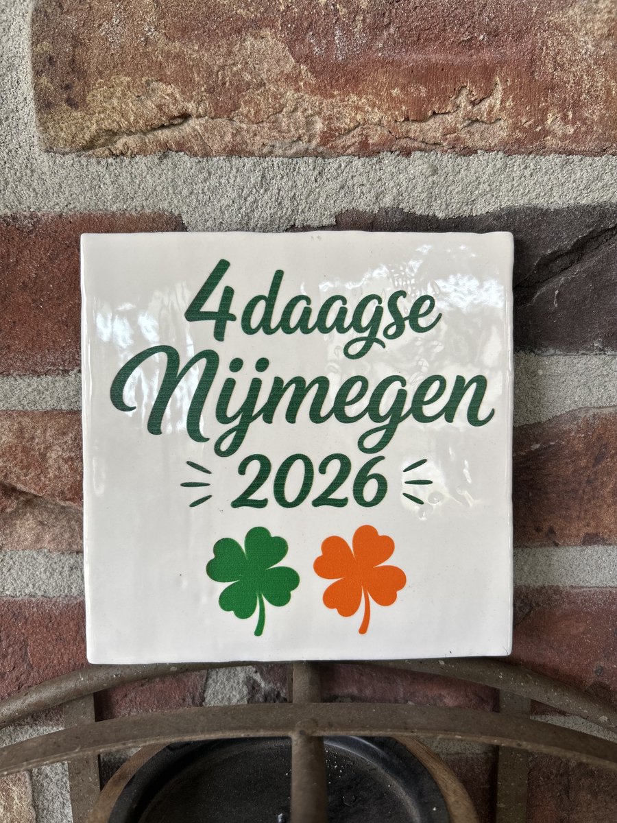 Creaties van hier - Tegeltje 4daagse Nijmegen - gefeliciteerd - decoratie