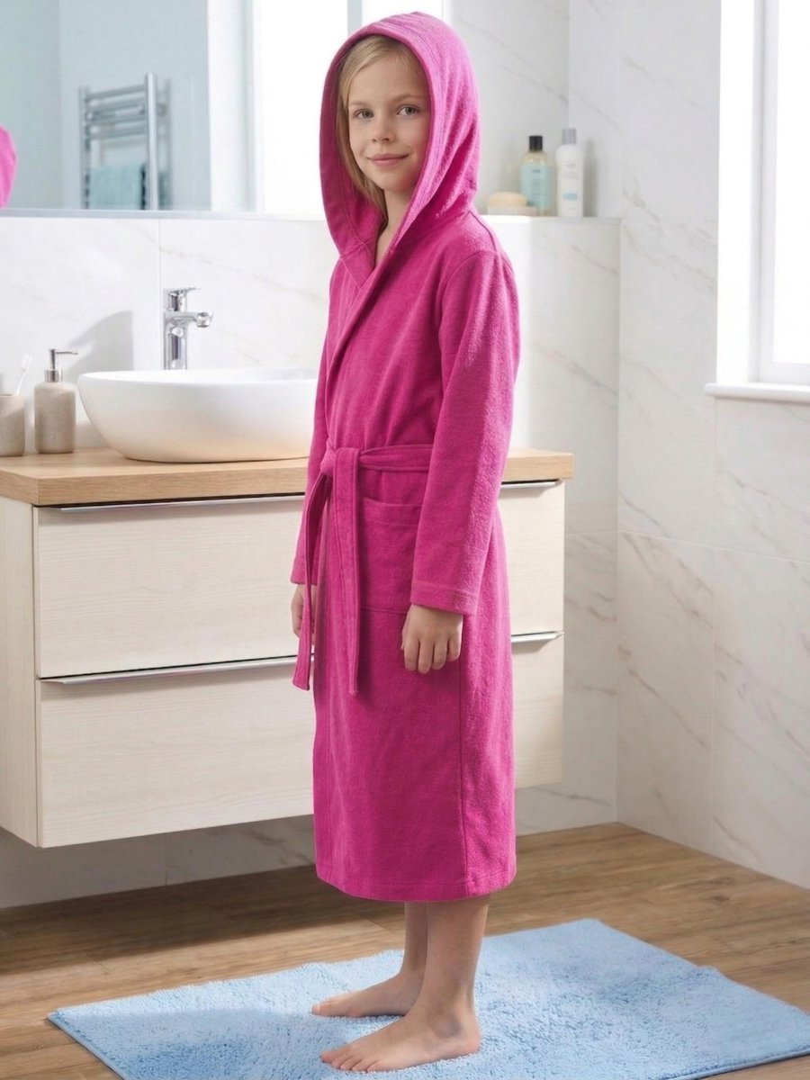 SnelShoppen - Kinderbadjas Microvezel Fuchsia 7-8 Jaar - Lichtgewicht, Praktisch met Capuchon, Zakken en Riem voor Kinderen 4-14 Jaar - Ideaal voor Ba