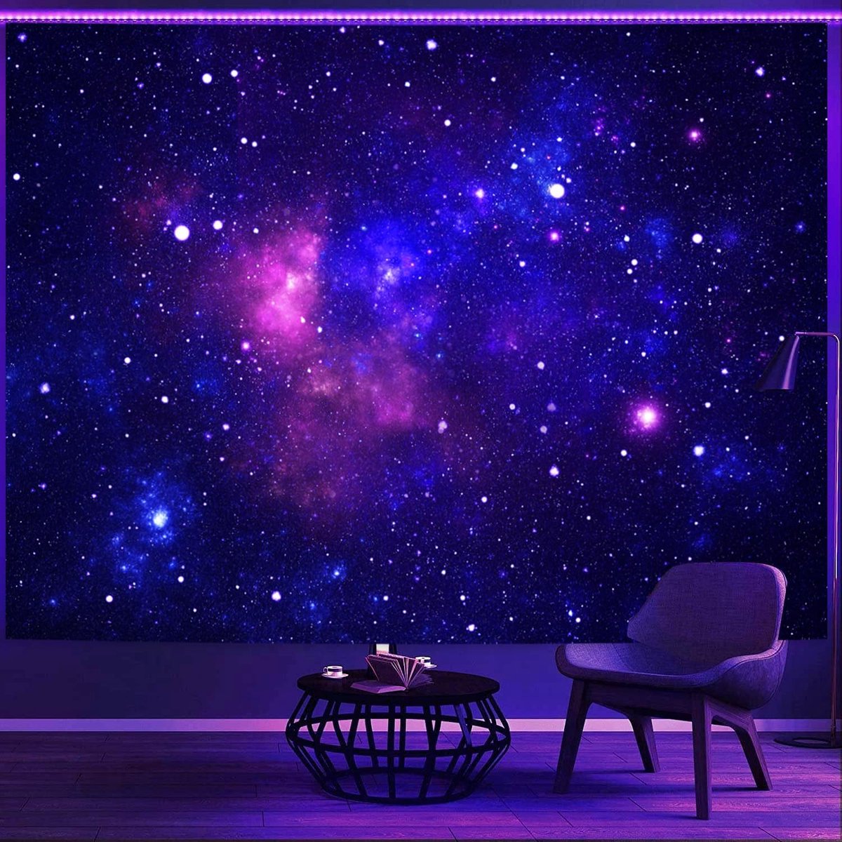 Blacklight Galaxy Tapijt, Blauwe Ruimte Sterrenhemel Nacht Universum Wandkleed, UV-Reactieve Glow in the Dark Paarse Feestachtergrond Aesthetisch Tapijt voor Slaapkamer - 130 x 150cm