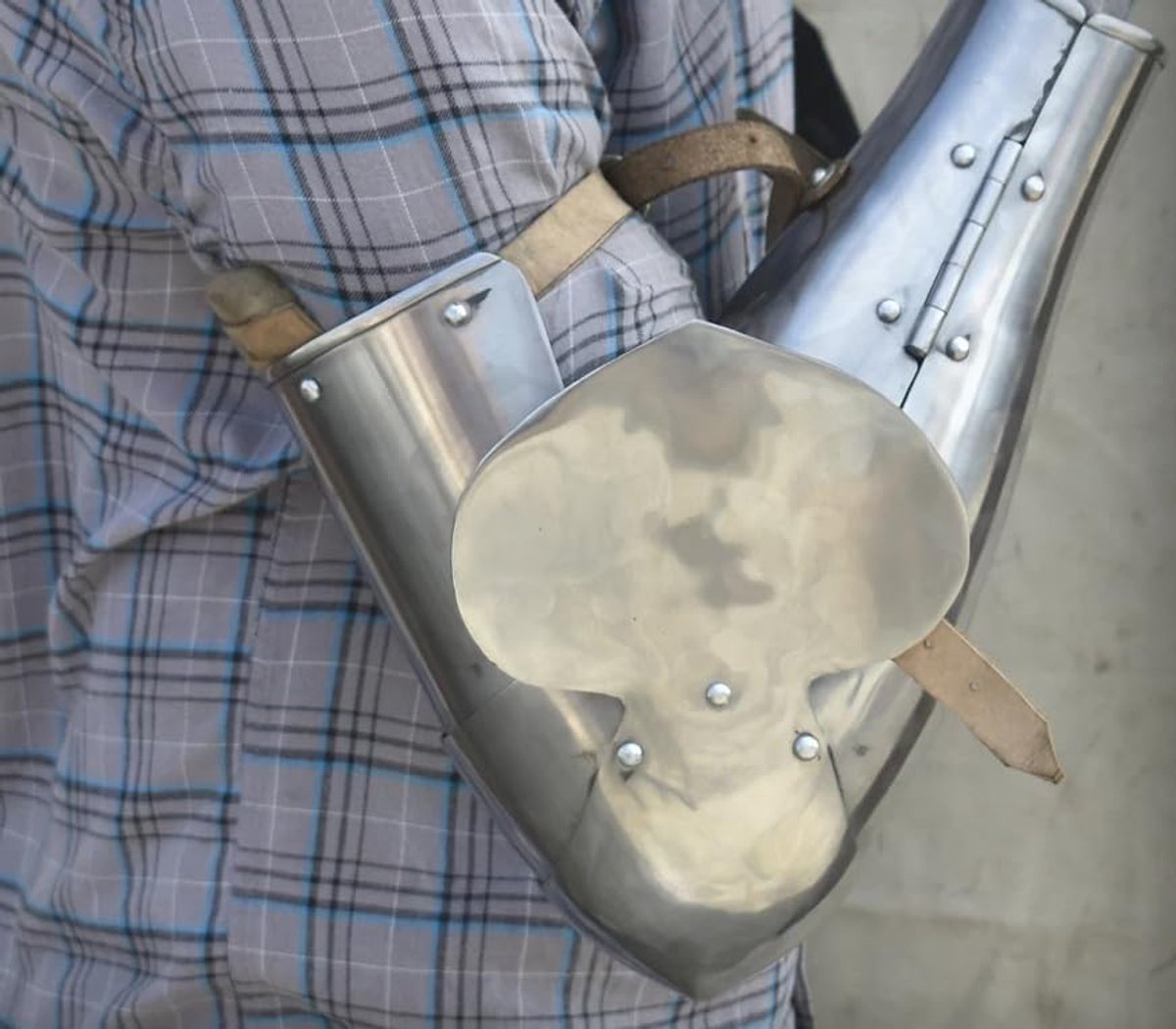 Hand Gesmeed Armor Arm Middeleeuwse re-enactment Arms|re-enactment Armor