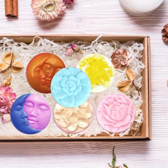 2 stuks siliconen zeepvormen, 4 holle ruimtes zon en maan en 4 holle bloemenvormen, voor het maken van zeep, doe-het-zelf lotionbar, cake, chocoladepudding — afbeelding 2