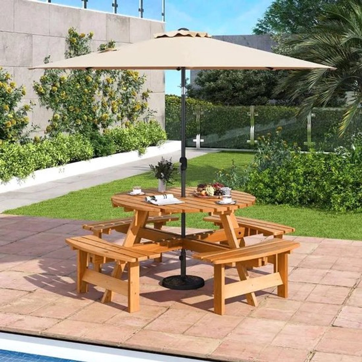 Picknicktafelset voor 8 personen met parasolgat & 4 banken. Tuintafel van hout. Ronde zitgroep. Geel.