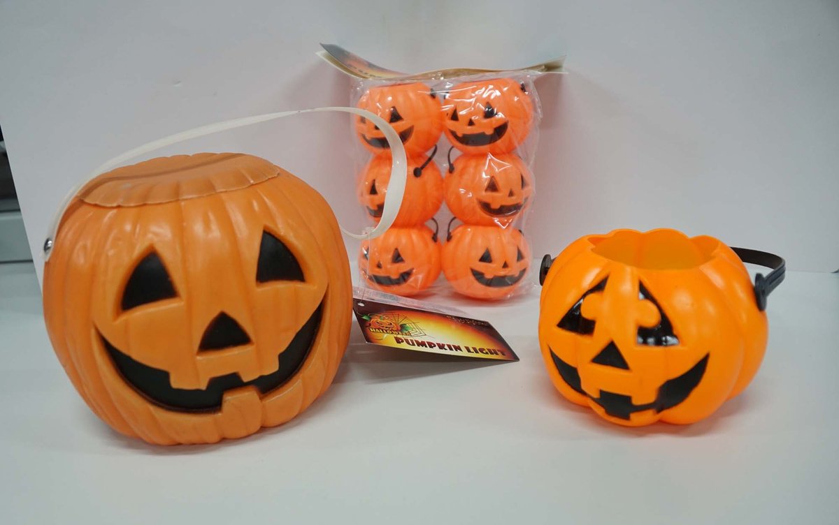 Pompoen set - 6 pompoen mandjes - 1 grote pompoen mand - 1 pompoen met deksel en licht - meerder decoratie pompoenen in verschillende soorten en modellen - Halloween pompoenen - Halloween decoratie - pompoenen mandjes in groot en klein