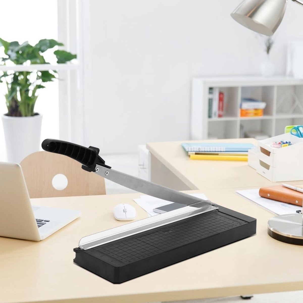 Papiersnijder A4 - Snijmachine Papier - Kantoorwerk - 3-in-1 Functie - A4 - Zwart