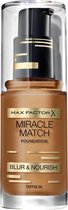 Max Factor Miracle Match Blur & Nour - 90 Toffee - Foundation