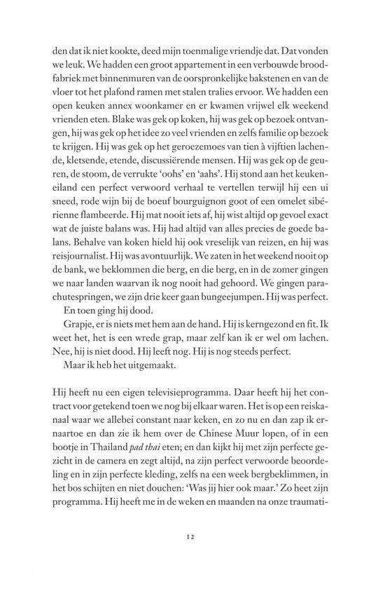 Tekstpagina uit een boek met informatie over het leven van de schrijver.