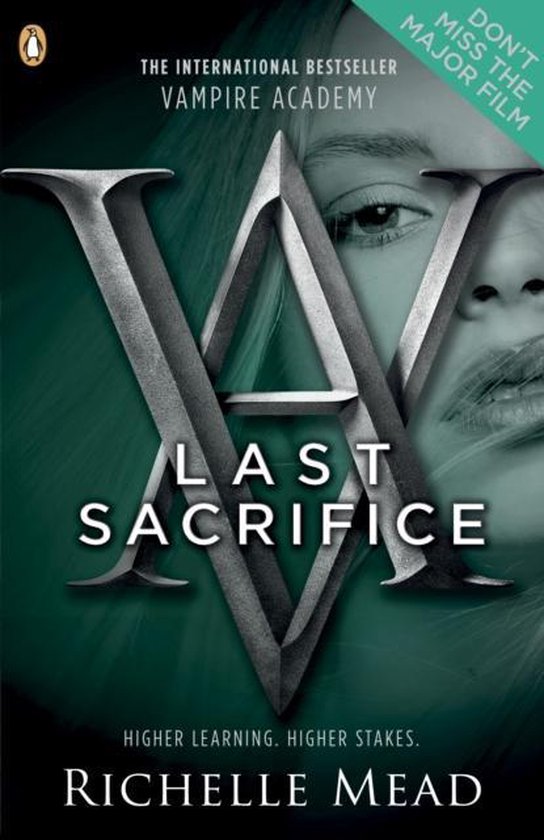 Vampire Academy Last Sacrifice - cover