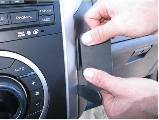 Brodit ProClip houder geschikt voor Isuzu D-Max 2012-2020 Angled mount