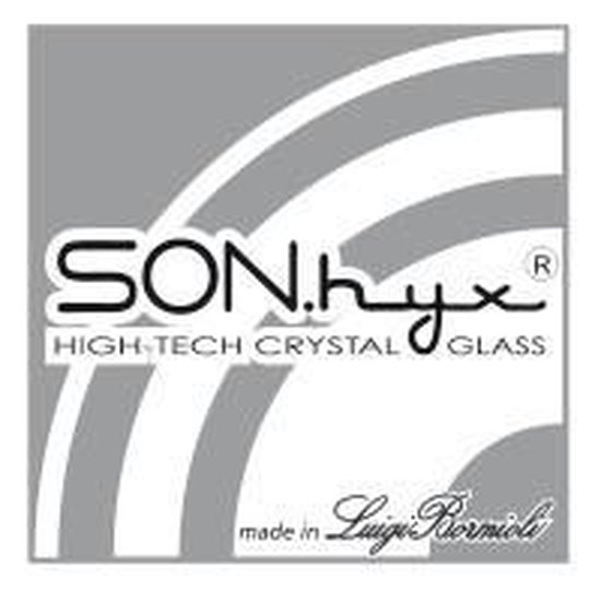 Logo met tekst: SON.hye HIGH-TECH CRYSTAL GLASS made in Luigi Bormioli.