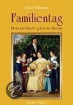 Familientag. Eltern und Kinder gehen ins Museum