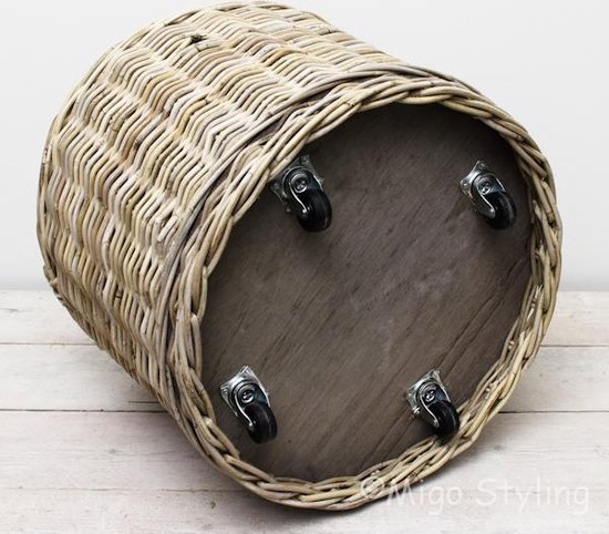 Panier en bois sur roulettes-panier-roseau-plante-Dia 57cm