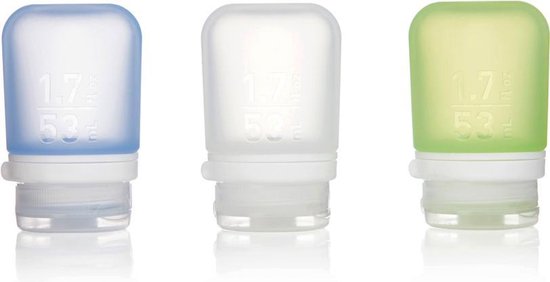 Drie kleine, matte reisflacons: blauw, wit en groen, elk met de opdruk '1.7oz 53ml'.