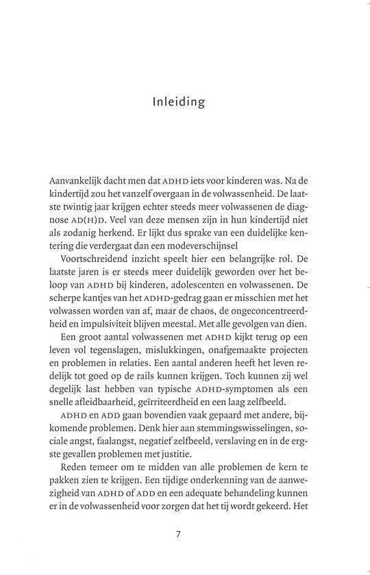 Pagina met titel 'Inleiding' en tekst over ADHD bij volwassenen.