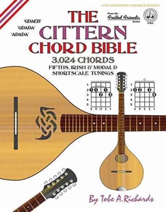 Boek met de titel 'The Cittern Chord Bible' in dikke letters. Goudkleurige cittern, diagrammen en '3.024 CHORDS'.