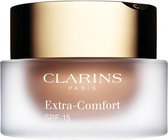 Clarins Extra-Comfort SPF 15 Foundation kleur 114 - Cappuccino