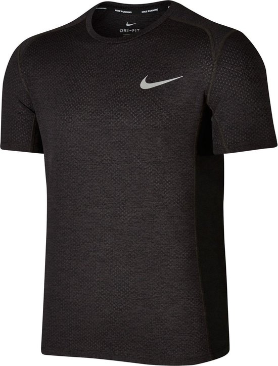 t shirt nike dry miler