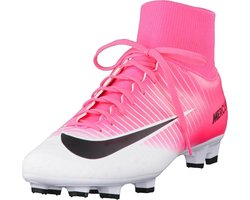 Nike Voetbalschoenen - 45 - Mannen - roze/wit/zwart | bol.com