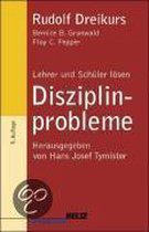 Lehrer und Schüler lösen Disziplinprobleme