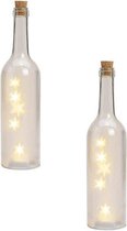 2x Glazen decoratie flessen met sterren inclusief verlichting 29 x 7 cm - vaas verlichting decoratie flessen